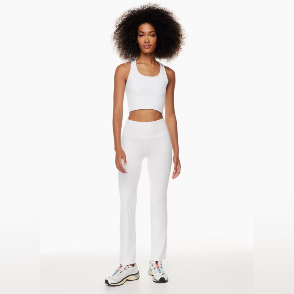 Aritzia TnaLIFE Skip Tank
